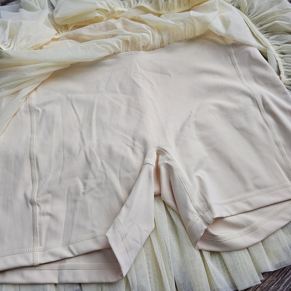 Light Yellow Popflex Pirouette Skirt - Picture 4 of 5